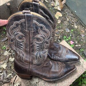 Shyanne Brown cowboy Boots